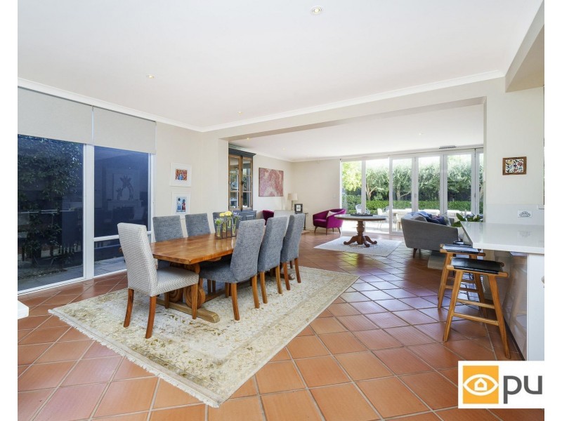 12 Cross Street, Swanbourne WA 6010