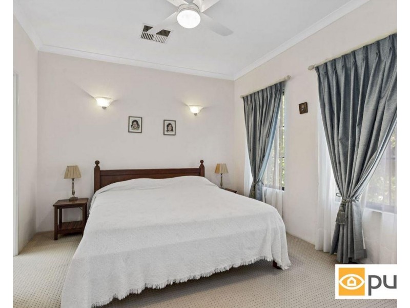 3 Tallow Tree Crescent, Subiaco WA 6008