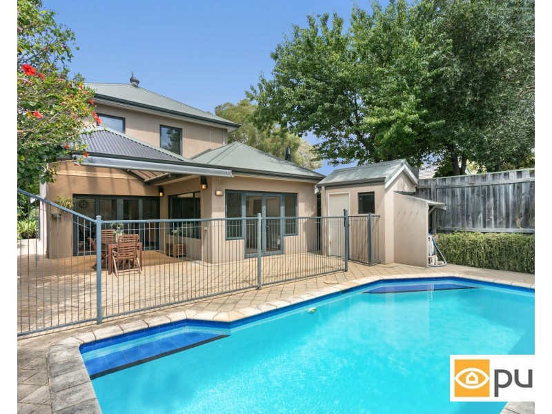 13 Nandina Avenue, Mount Claremont WA 6010