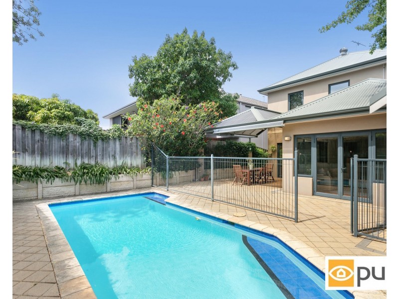 13 Nandina Avenue, Mount Claremont WA 6010