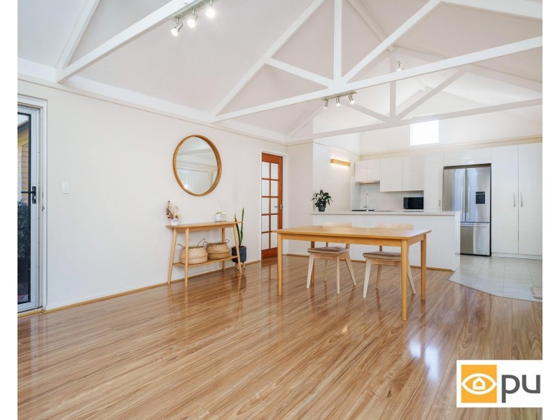 11 India Street, Inglewood WA 6052