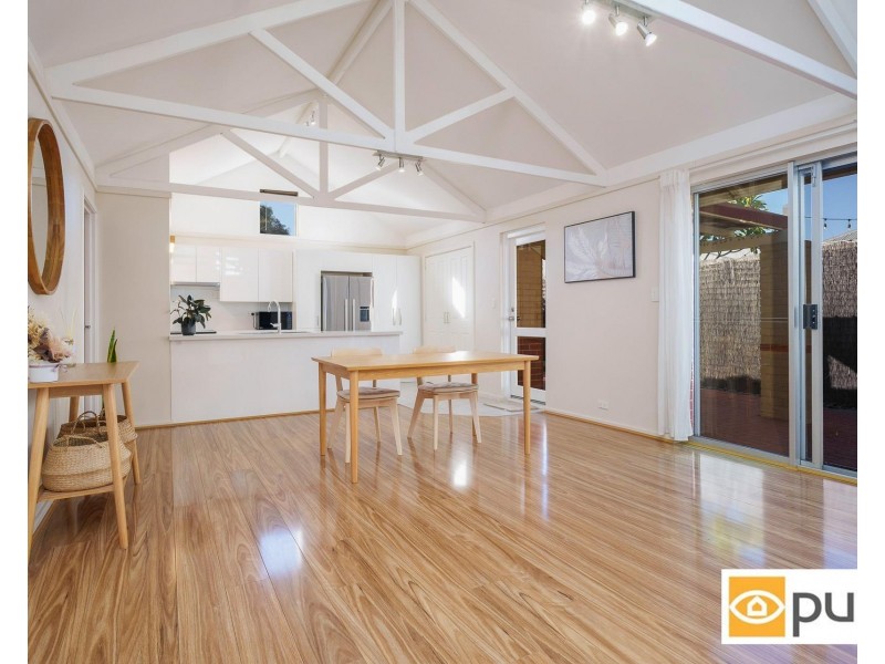 11 India Street, Inglewood WA 6052