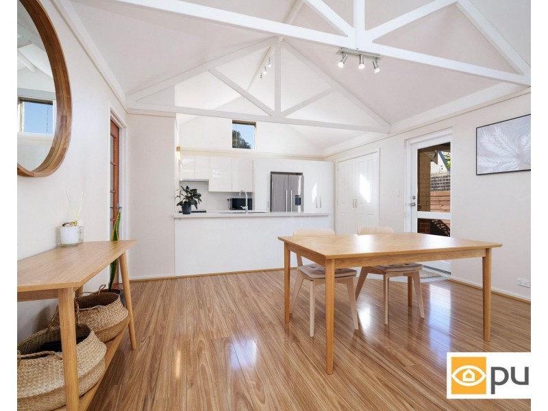 11 India Street, Inglewood WA 6052