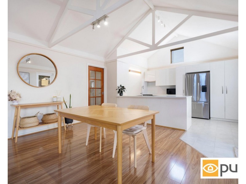 11 India Street, Inglewood WA 6052