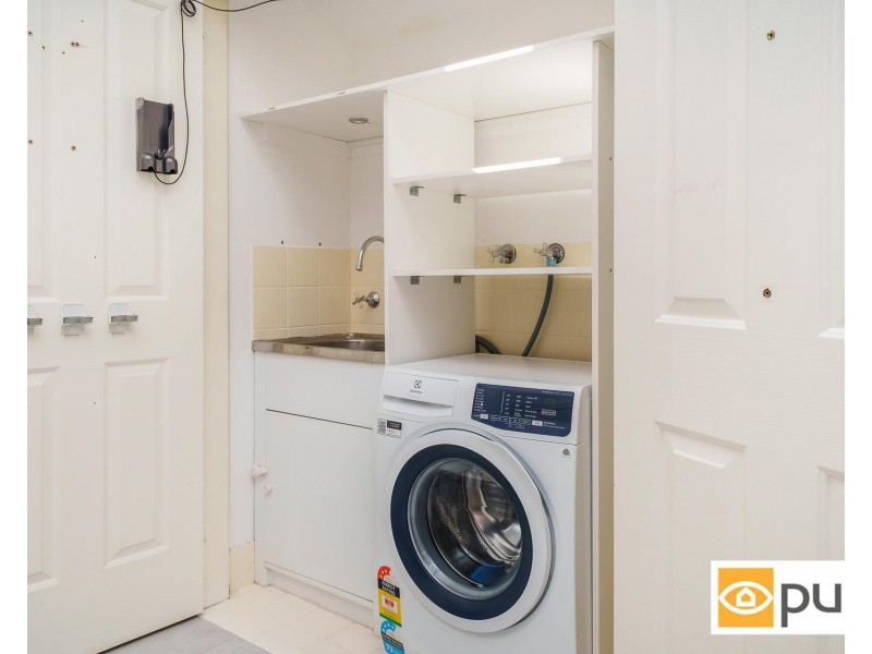 11 India Street, Inglewood WA 6052