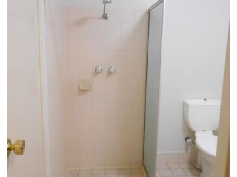 K6/45 King George Street, Victoria Park WA 6100