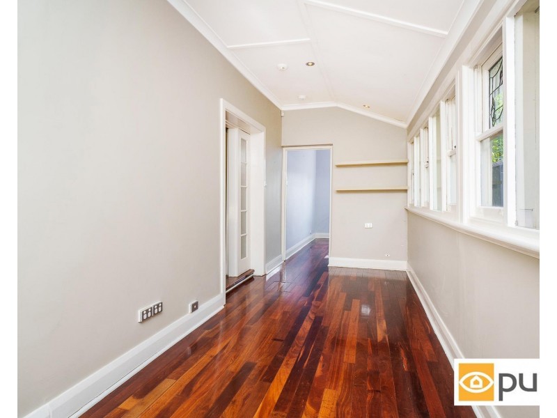 2 Sutcliffe Street, Dalkeith WA 6009