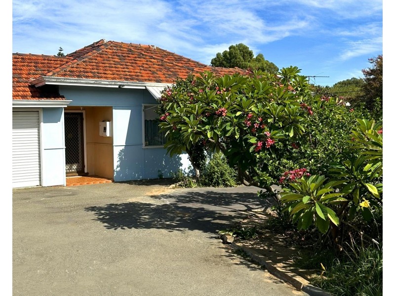 55 Davilak Avenue, Hamilton Hill WA 6163