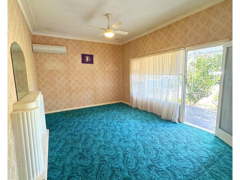 55 Davilak Avenue, Hamilton Hill WA 6163