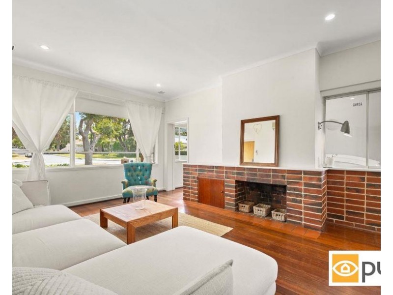 42 Gallop Road, Dalkeith WA 6009