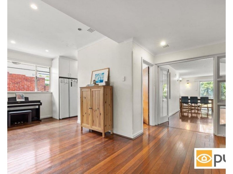 42 Gallop Road, Dalkeith WA 6009