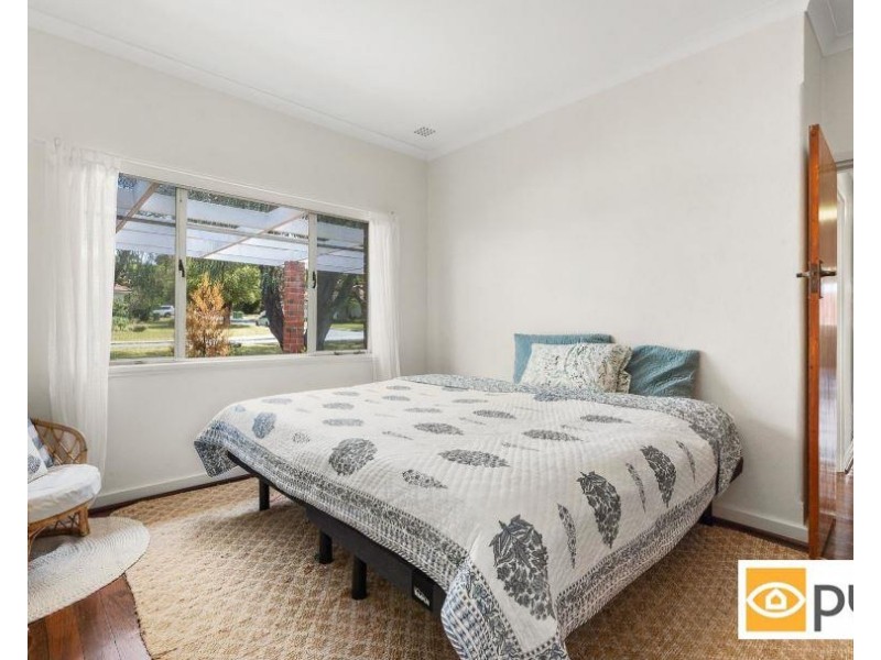 42 Gallop Road, Dalkeith WA 6009