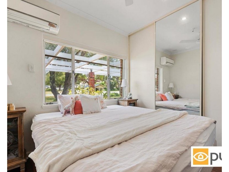 42 Gallop Road, Dalkeith WA 6009