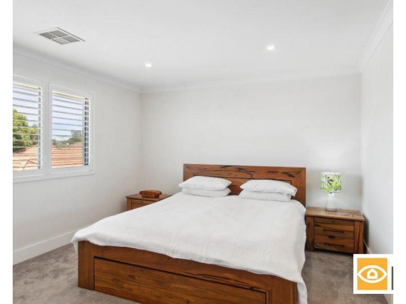 2 Tregonning Lane, Mosman Park WA 6012