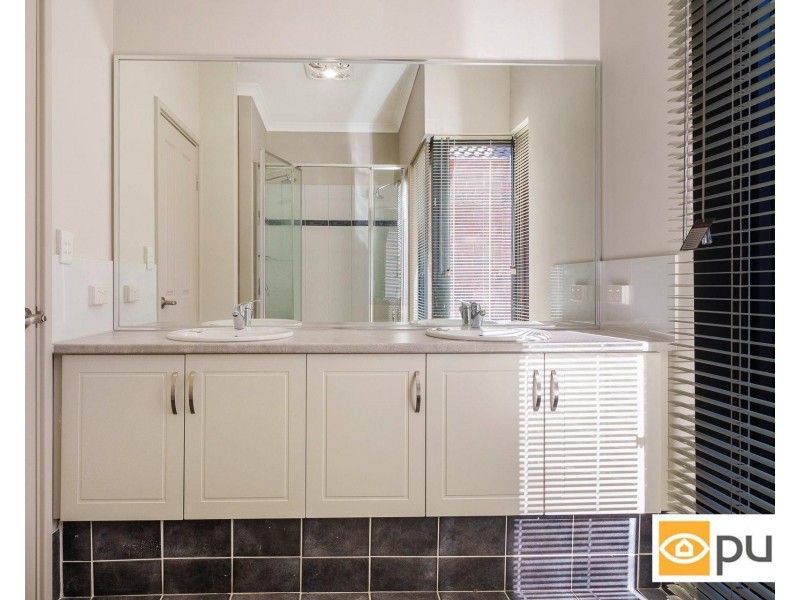 11B Jupiter Street, Carlisle WA 6101