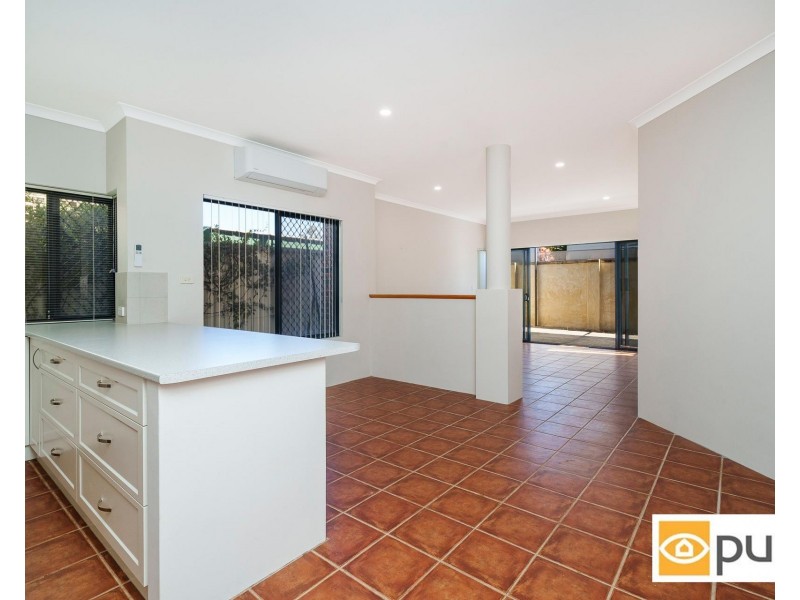 11B Jupiter Street, Carlisle WA 6101