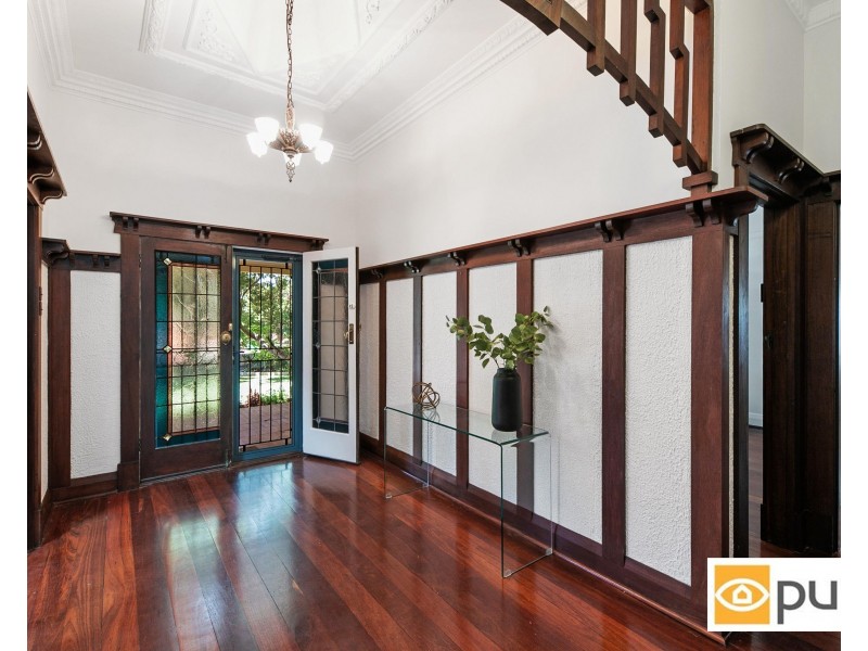 17 Thomas Street, Nedlands WA 6009