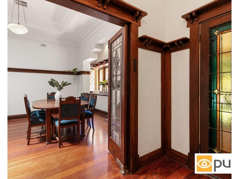 17 Thomas Street, Nedlands WA 6009