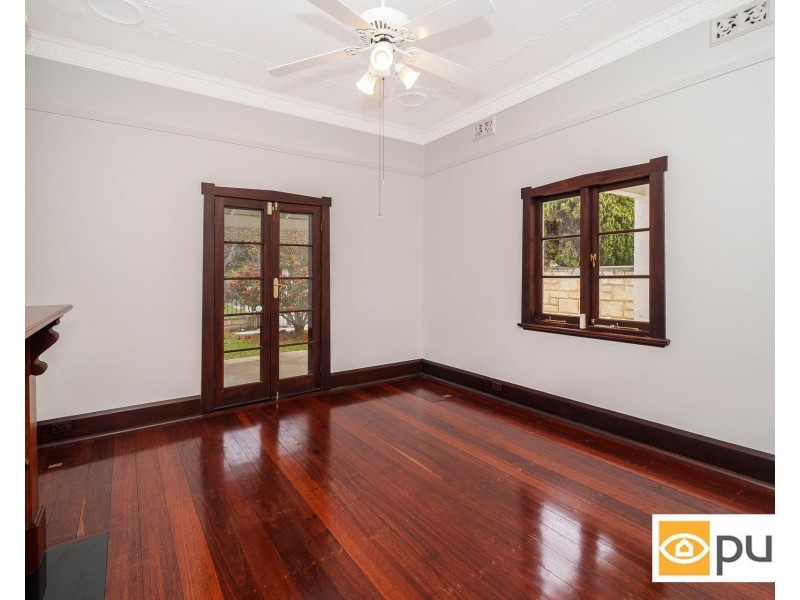 7 Waratah Avenue, Dalkeith WA 6009