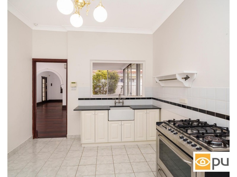 7 Waratah Avenue, Dalkeith WA 6009