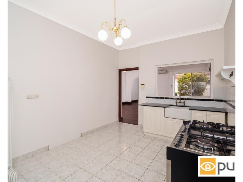 7 Waratah Avenue, Dalkeith WA 6009