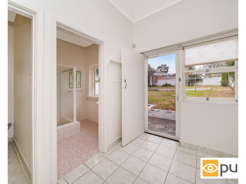 7 Waratah Avenue, Dalkeith WA 6009