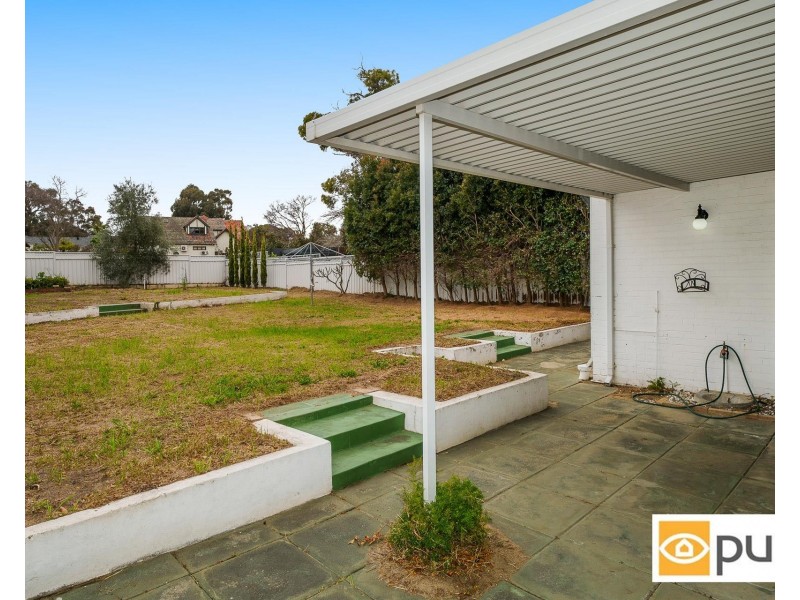 7 Waratah Avenue, Dalkeith WA 6009