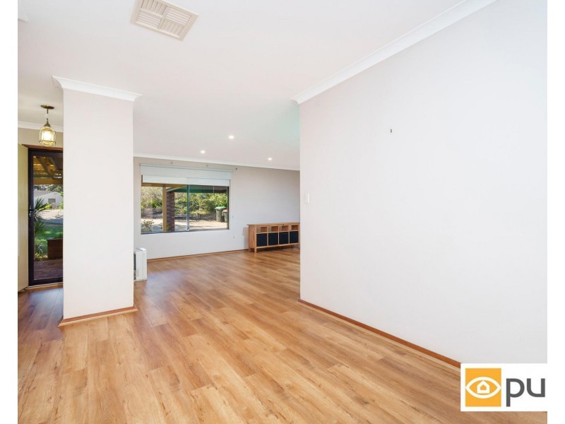 34 Roche Road, Duncraig WA 6023