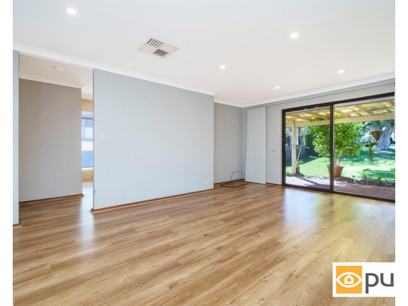 34 Roche Road, Duncraig WA 6023