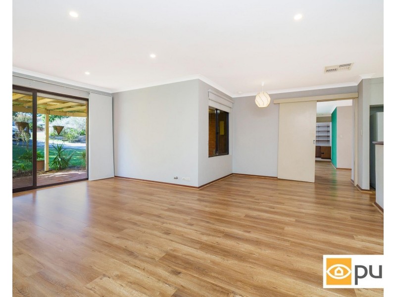 34 Roche Road, Duncraig WA 6023