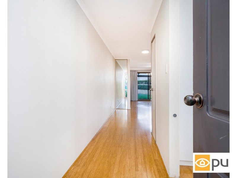 4/3 Rockett Lane, Cottesloe WA 6011