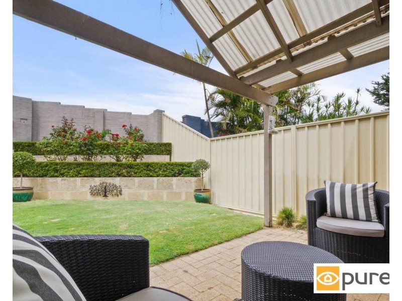 4/3 Rockett Lane, Cottesloe WA 6011