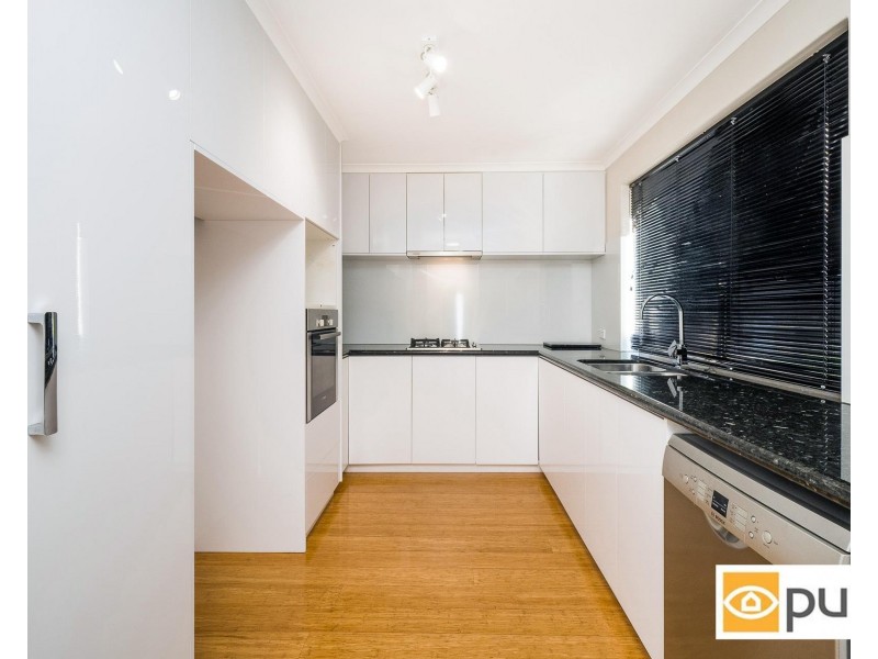 4/3 Rockett Lane, Cottesloe WA 6011