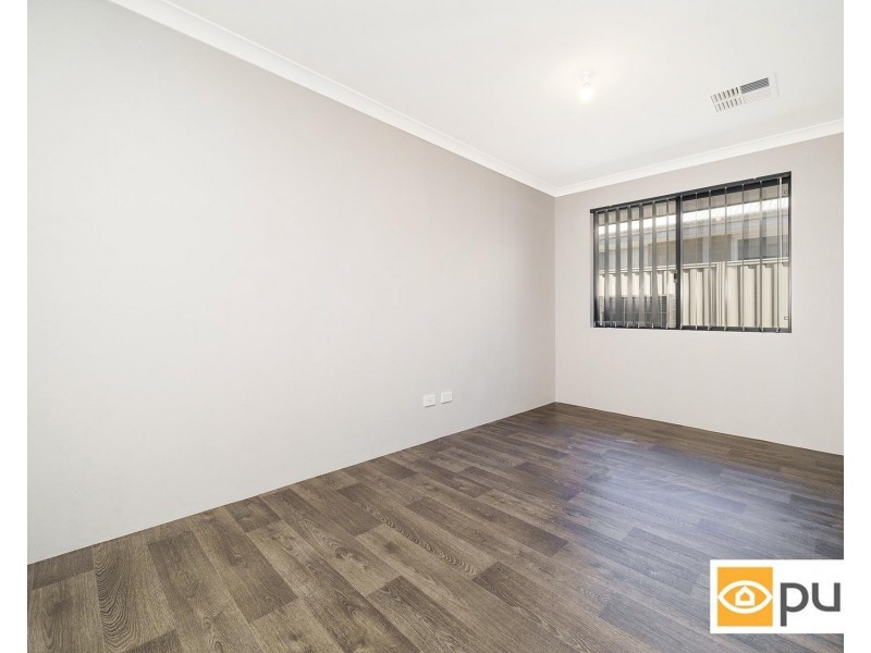 23 Silvergum Way, Piara Waters WA 6112