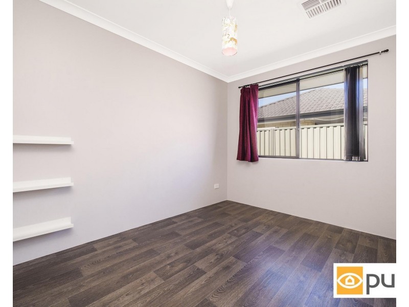 23 Silvergum Way, Piara Waters WA 6112