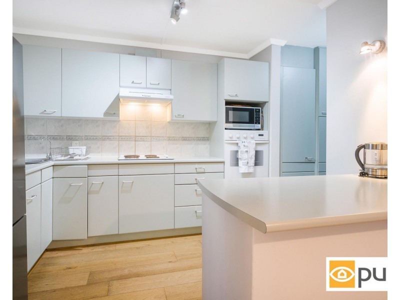 8/17 Salvado Street, Cottesloe WA 6011
