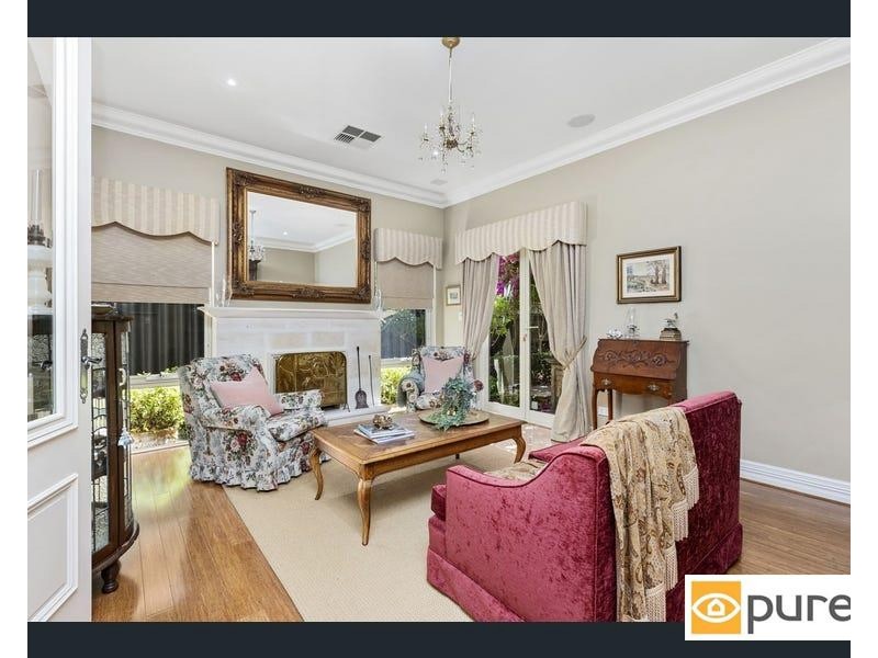 4 Dunbar Road, Claremont WA 6010