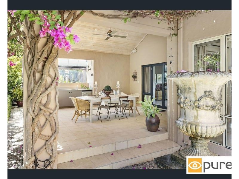 4 Dunbar Road, Claremont WA 6010