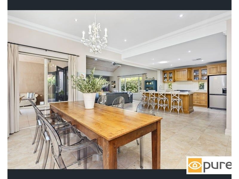 4 Dunbar Road, Claremont WA 6010