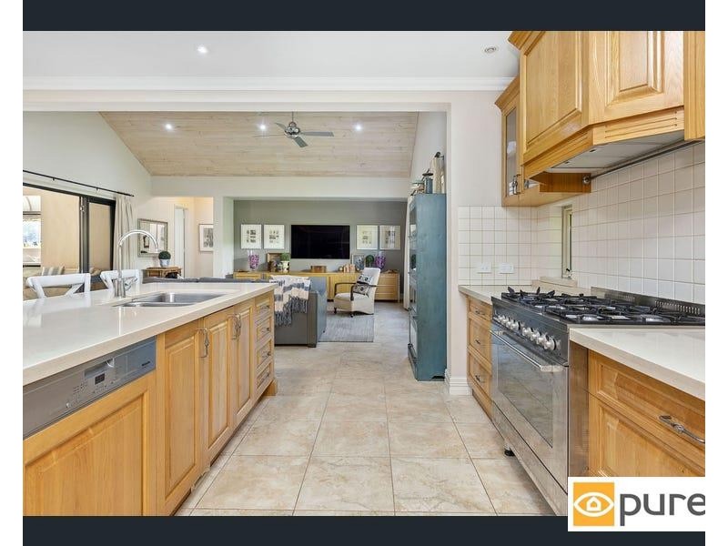 4 Dunbar Road, Claremont WA 6010