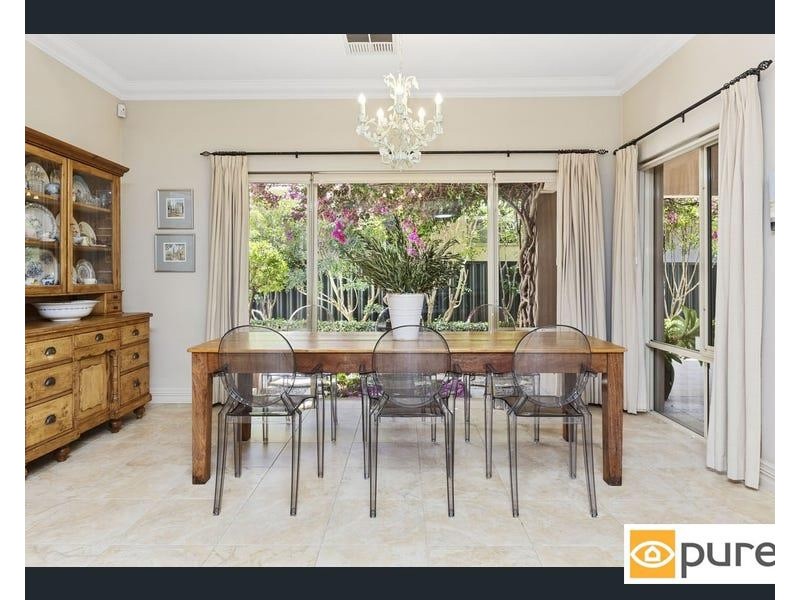 4 Dunbar Road, Claremont WA 6010