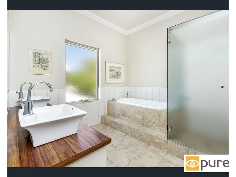 4 Dunbar Road, Claremont WA 6010