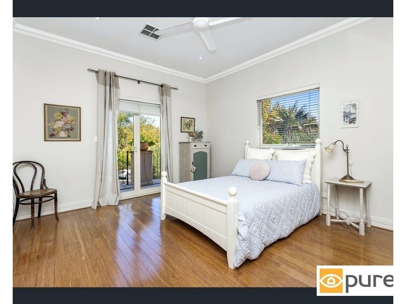 4 Dunbar Road, Claremont WA 6010