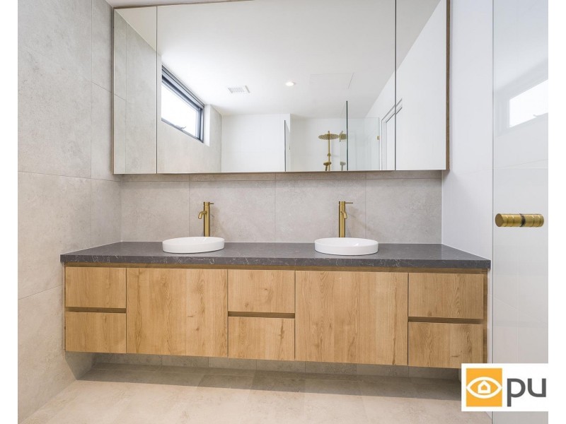 4/5 Warton Street, Cottesloe WA 6011