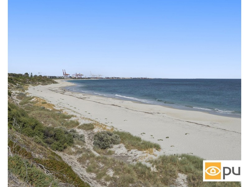 4/5 Warton Street, Cottesloe WA 6011
