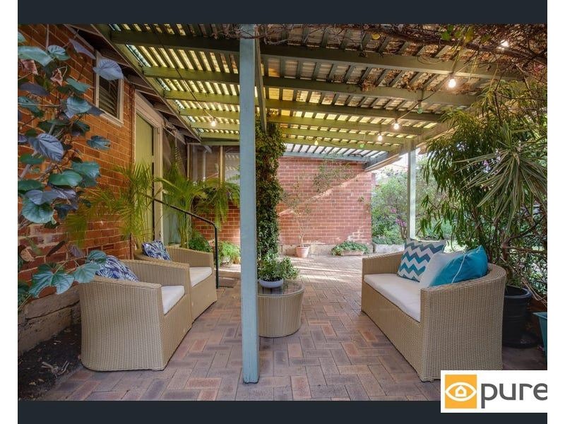 79 Pangbourne Street, Wembley WA 6014