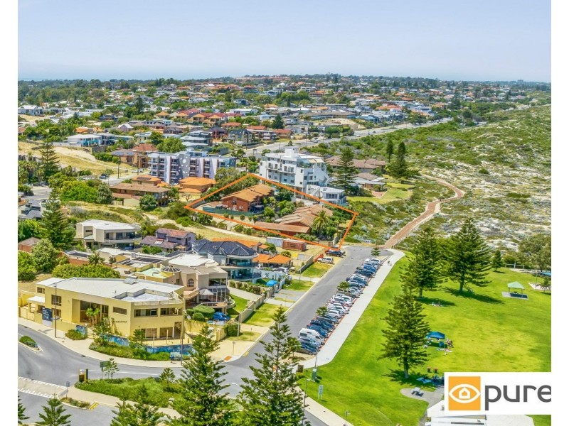 8/210 The Esplanade, Scarborough WA 6019