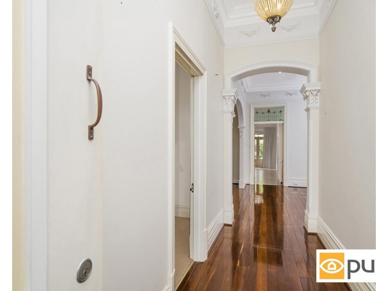 18 Robinson Street, Subiaco WA 6008