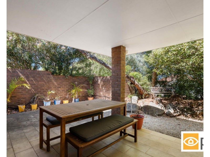 8/78 Murray Road, Bicton WA 6157