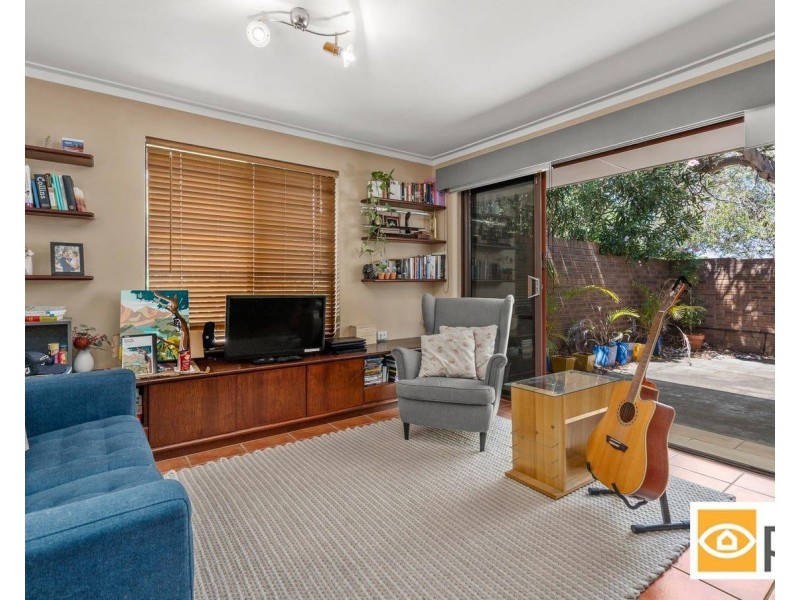 8/78 Murray Road, Bicton WA 6157